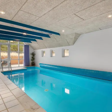Hébergement de vacances In Oksbol With Sauna *